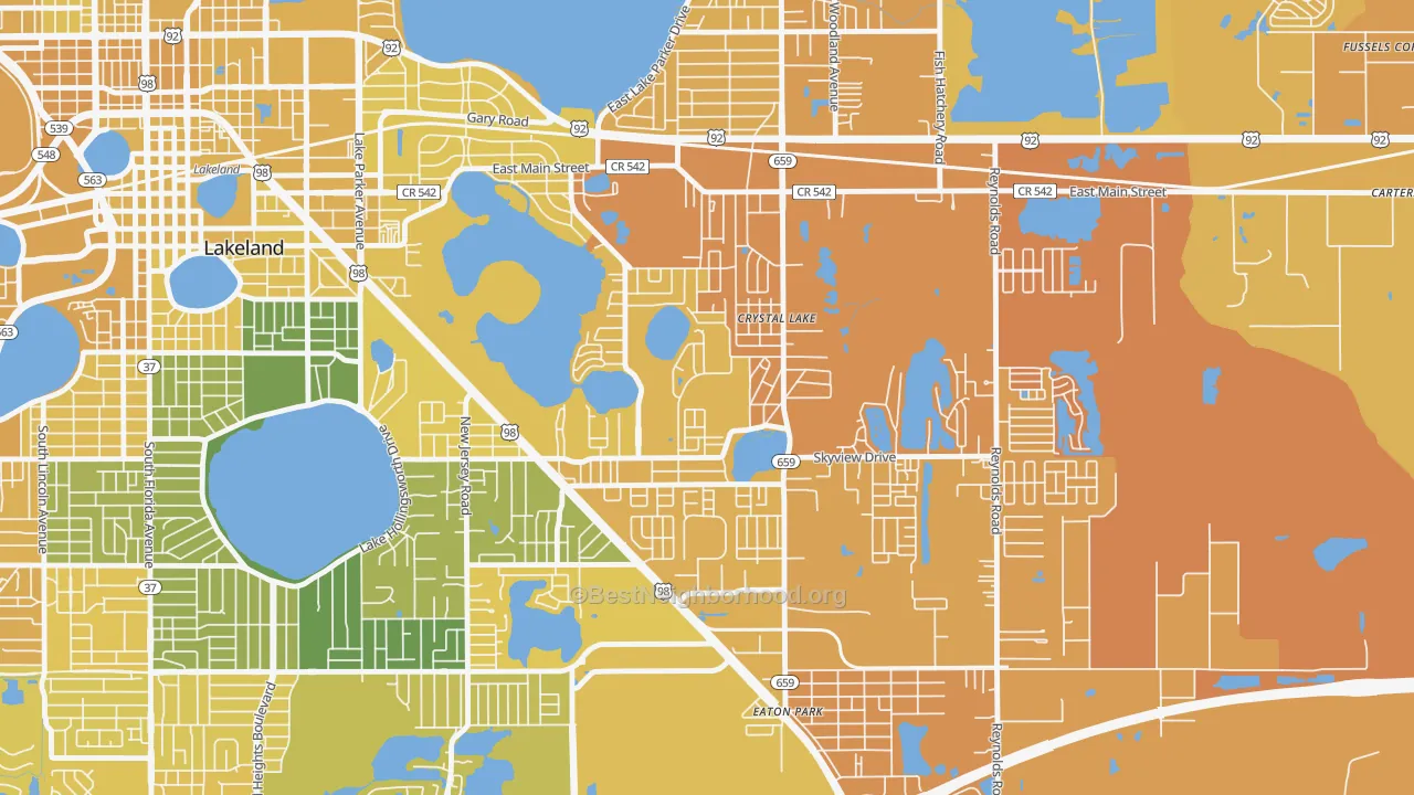Map of the best neighborhoods in the Crystal Lake area, with better matches in green and worse matches in red