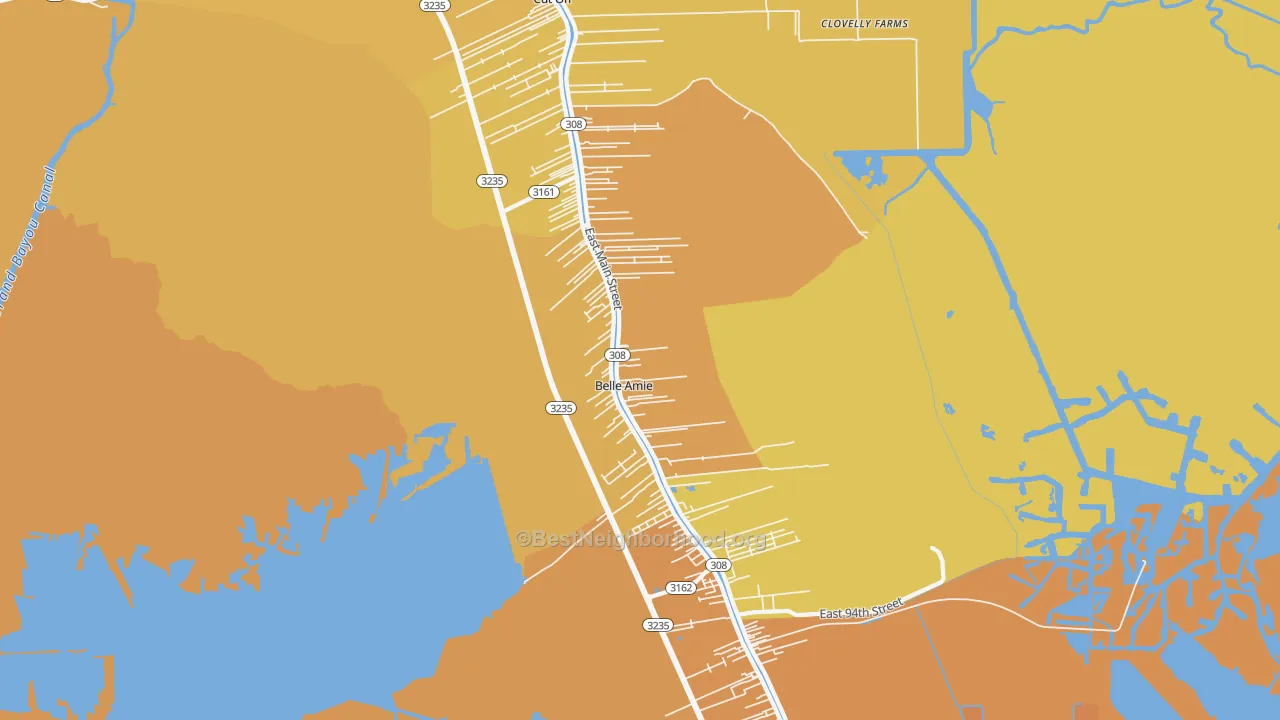 Map of the best neighborhoods in the Cut Off area, with better matches in green and worse matches in red