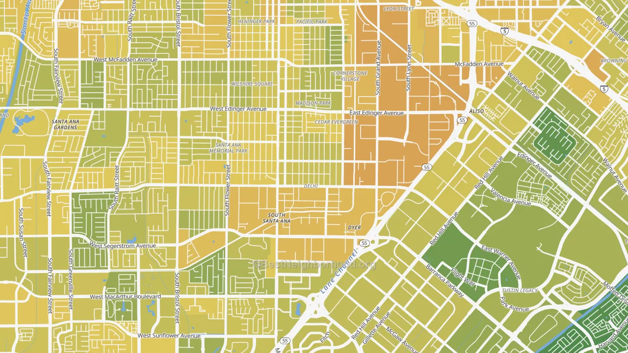 Map of the best neighborhoods in the Delhi, Santa Ana area, with better matches in green and worse matches in red