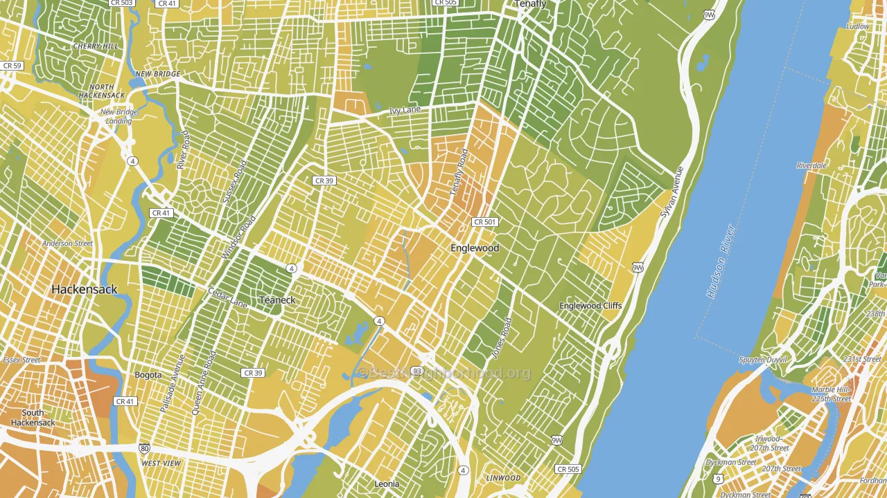 Map of the best neighborhoods in the Englewood area, with better matches in green and worse matches in red