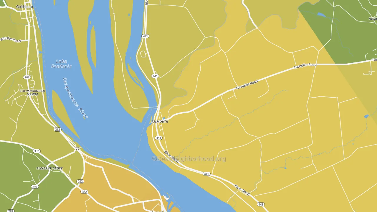 Map of the best neighborhoods in the Falmouth area, with better matches in green and worse matches in red