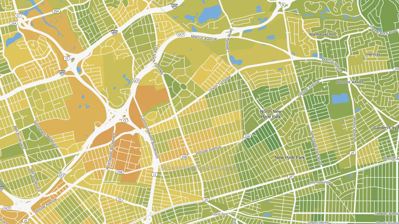 Map of the best neighborhoods in the Glen Oaks, Queens area, with better matches in green and worse matches in red