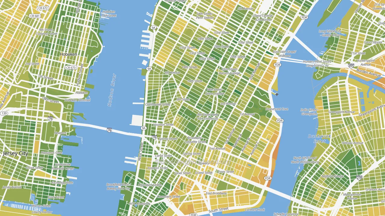 Map of the best neighborhoods in the Greenwich Village, Manhattan area, with better matches in green and worse matches in red