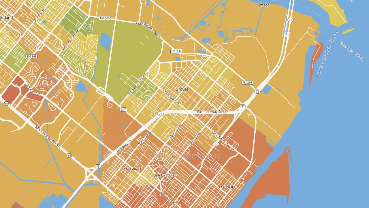 Map of the best neighborhoods in the Groves area, with better matches in green and worse matches in red
