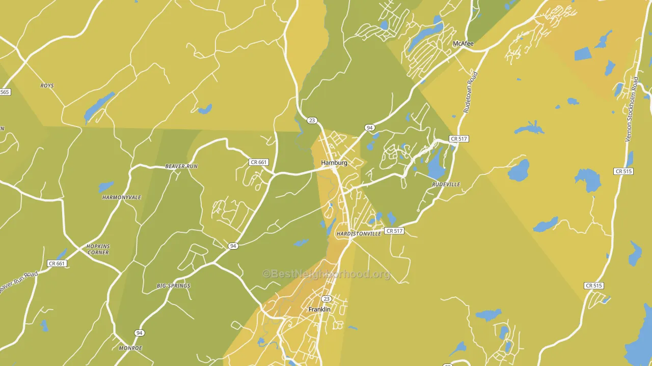 Map of the best neighborhoods in the Hamburg area, with better matches in green and worse matches in red