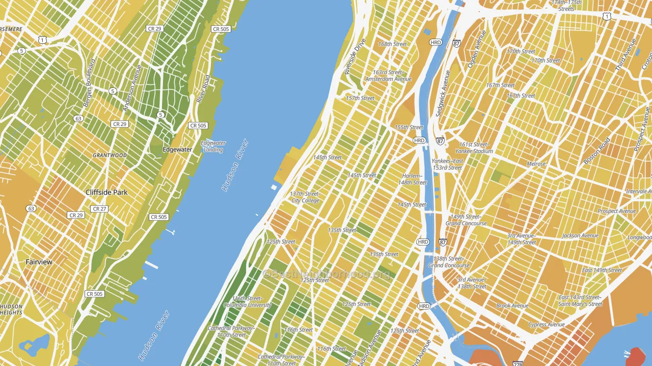 Map of the best neighborhoods in the Hamilton Heights, Manhattan area, with better matches in green and worse matches in red