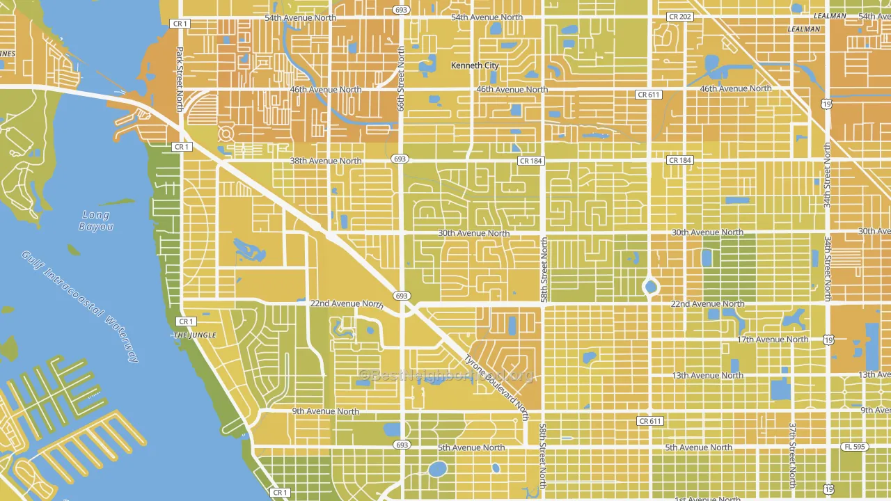 Map of the best neighborhoods in the Holiday Park, St. Petersburg area, with better matches in green and worse matches in red