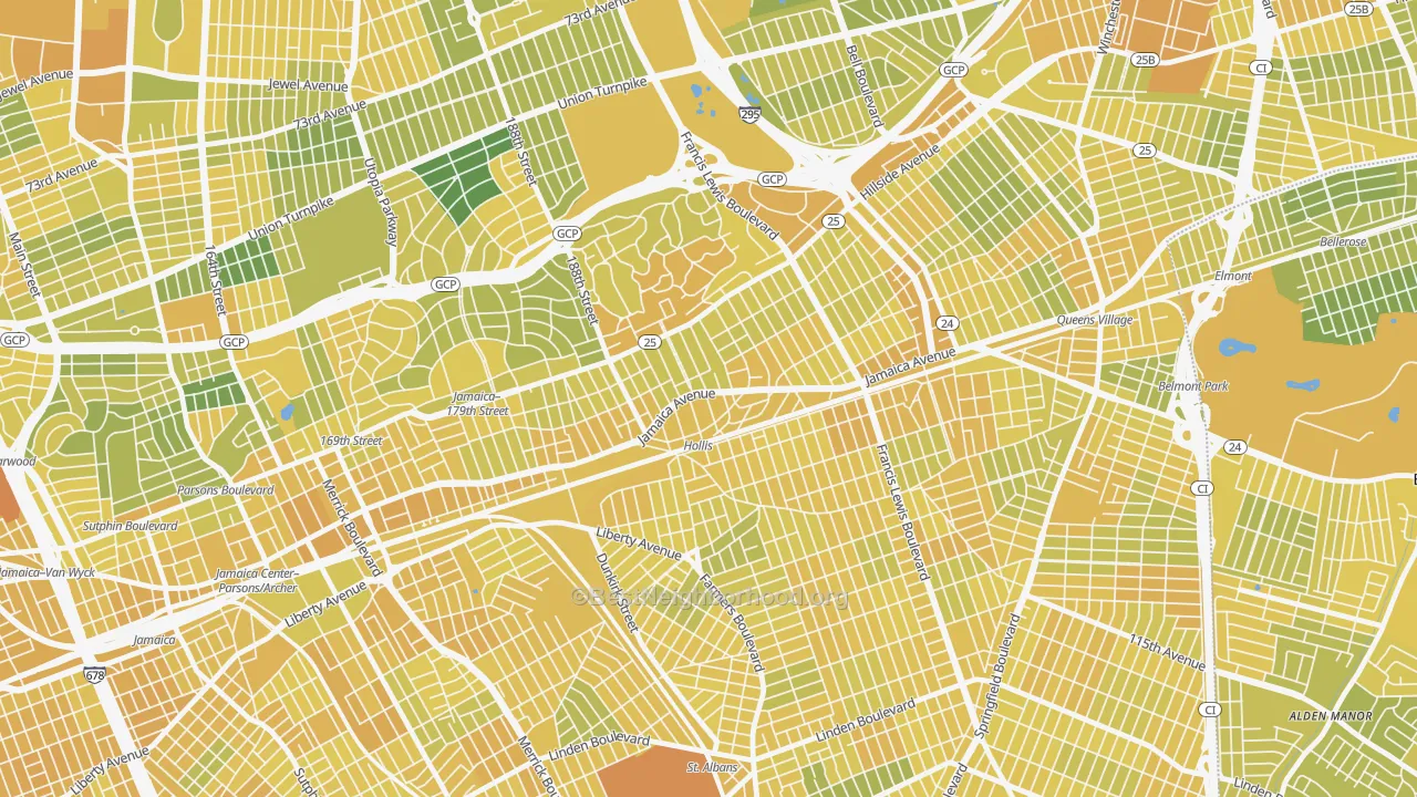 Map of the best neighborhoods in the Hollis, Queens area, with better matches in green and worse matches in red
