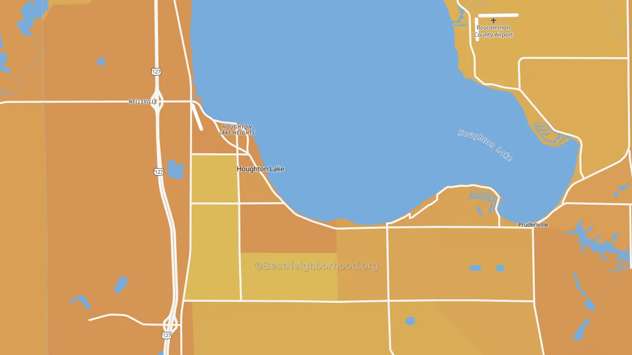 Map of the best neighborhoods in the Houghton Lake area, with better matches in green and worse matches in red