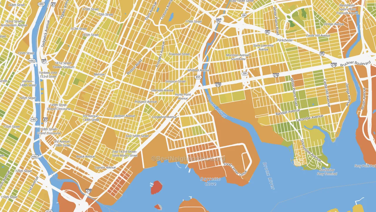 Map of the best neighborhoods in the Hunts Point, Bronx area, with better matches in green and worse matches in red