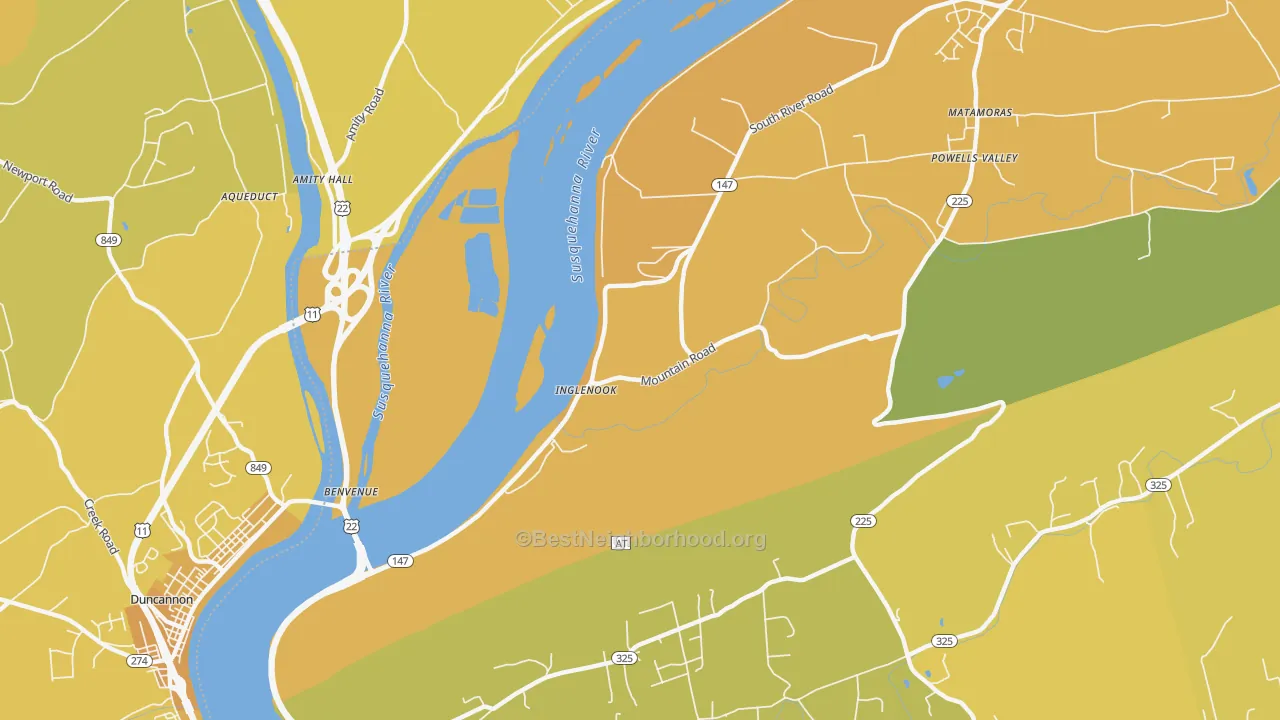 Map of the best neighborhoods in the Inglenook area, with better matches in green and worse matches in red
