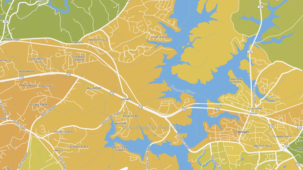 Map of the best neighborhoods in the Keowee area, with better matches in green and worse matches in red