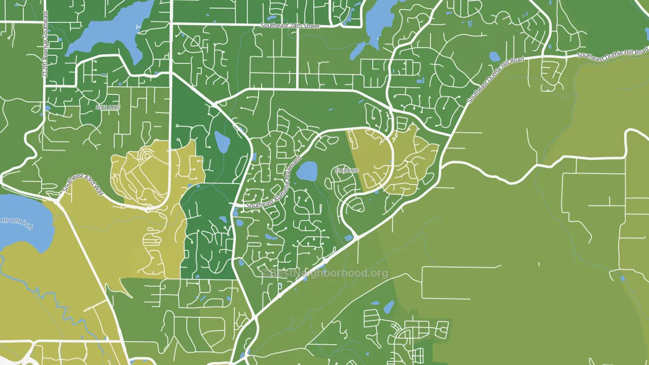 Map of the best neighborhoods in the Klahanie area, with better matches in green and worse matches in red