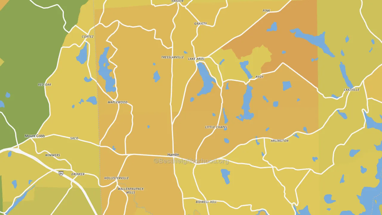 Map of the best neighborhoods in the Lake Ariel area, with better matches in green and worse matches in red