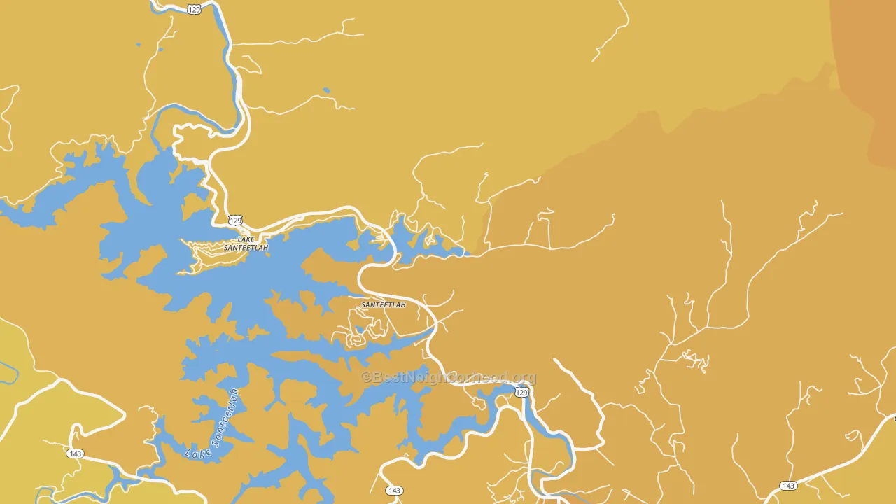 Map of the best neighborhoods in the Lake Santeetlah area, with better matches in green and worse matches in red