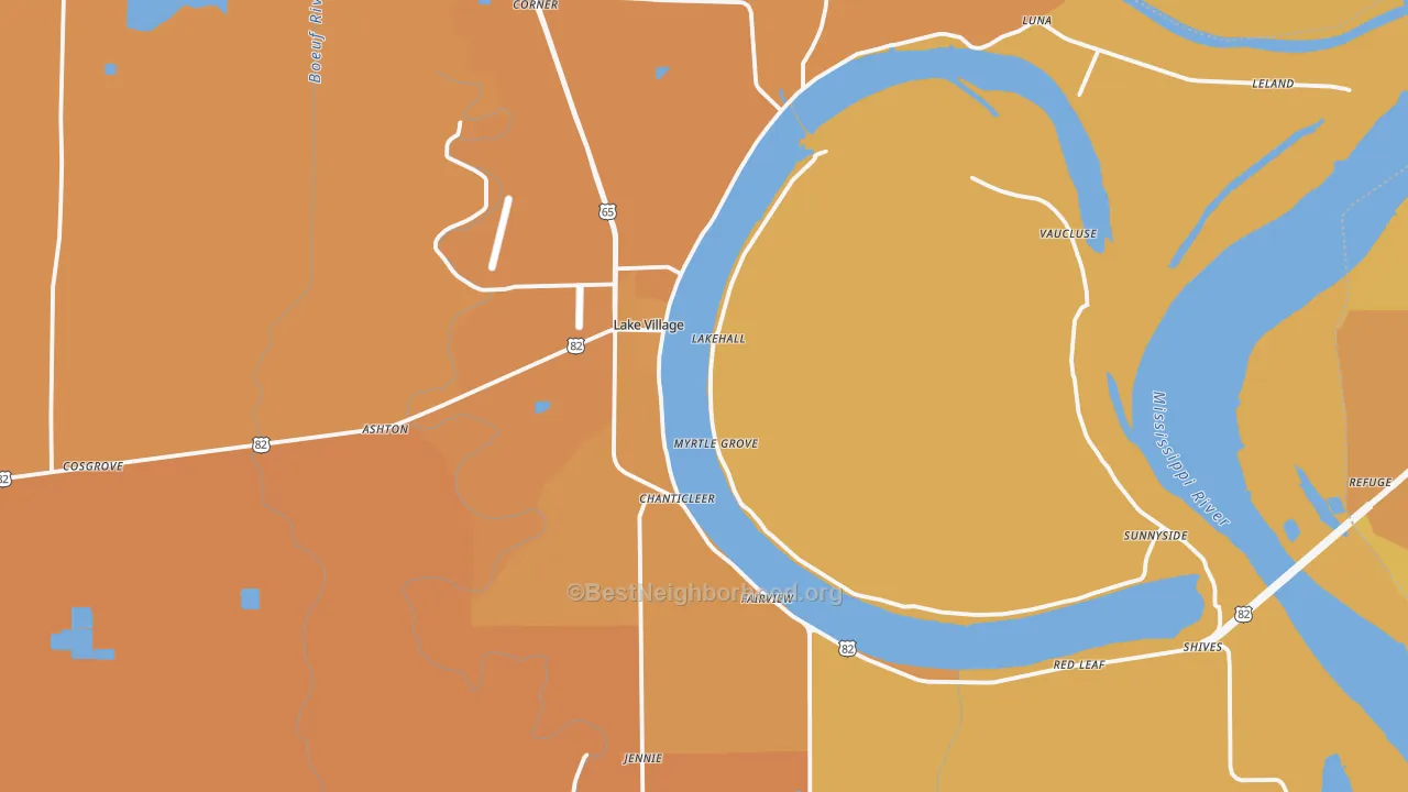 Map of the best neighborhoods in the Lake Village area, with better matches in green and worse matches in red