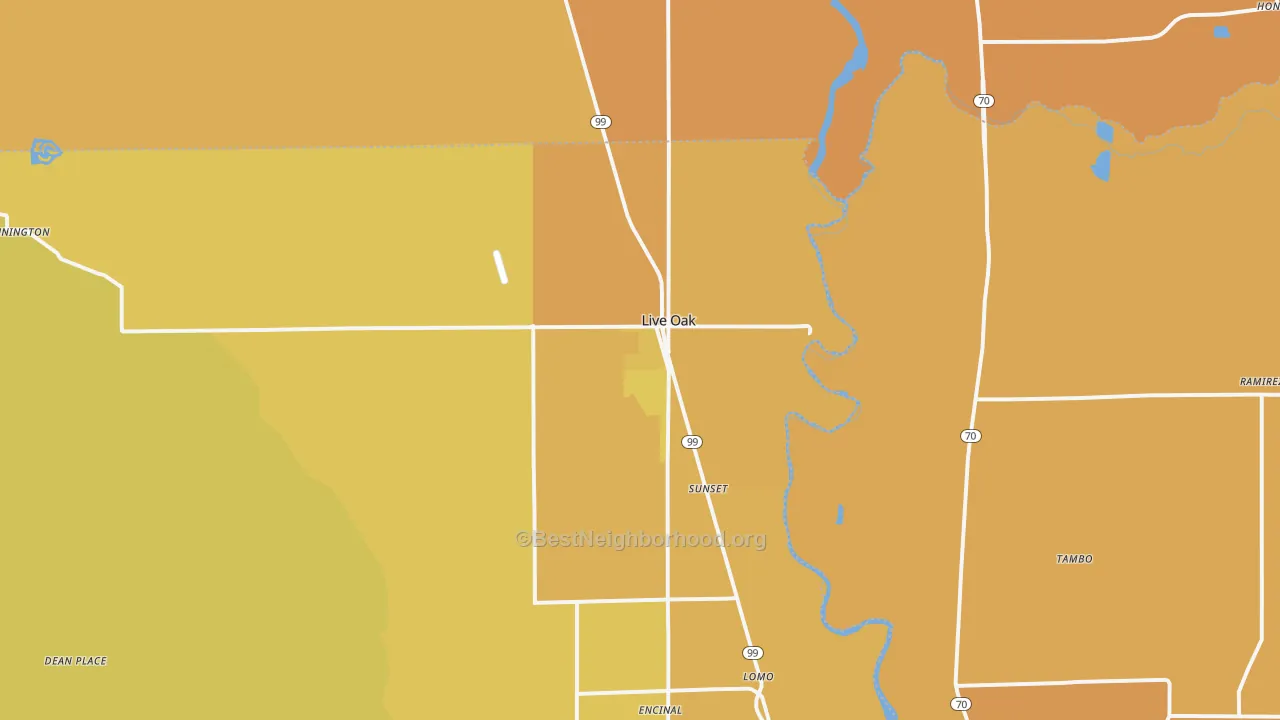 Map of the best neighborhoods in the Live Oak area, with better matches in green and worse matches in red