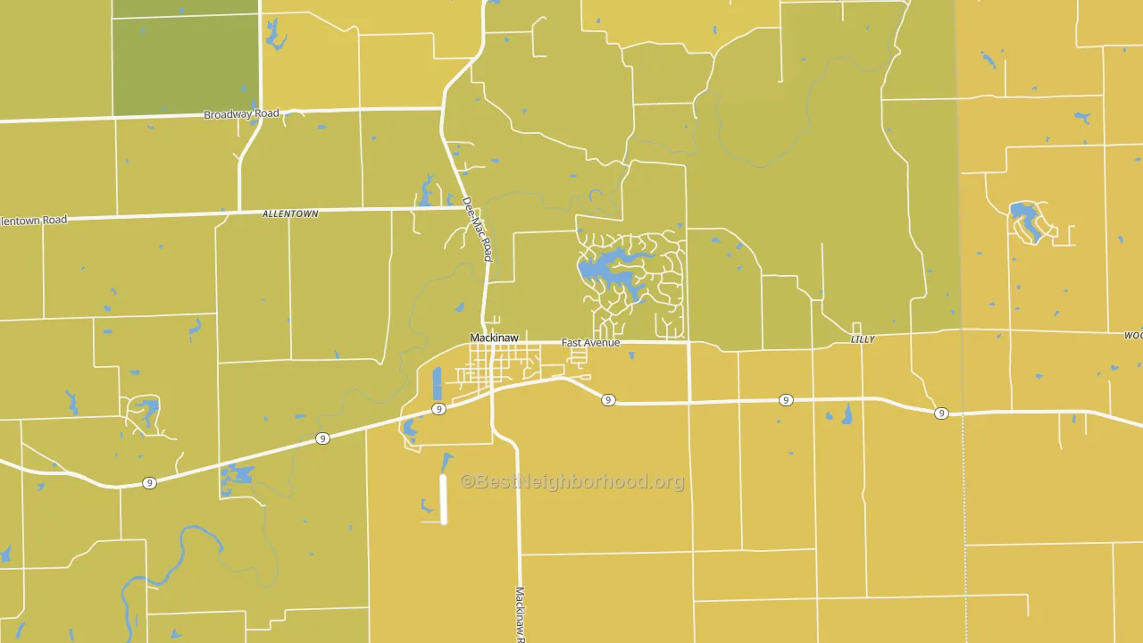 Map of the best neighborhoods in the Mackinaw area, with better matches in green and worse matches in red