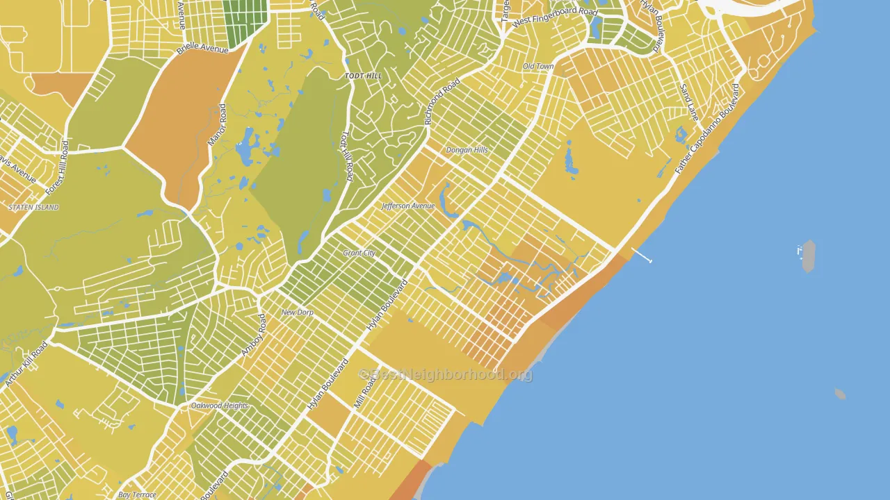 Map of the best neighborhoods in the Midland Beach, Staten Island area, with better matches in green and worse matches in red
