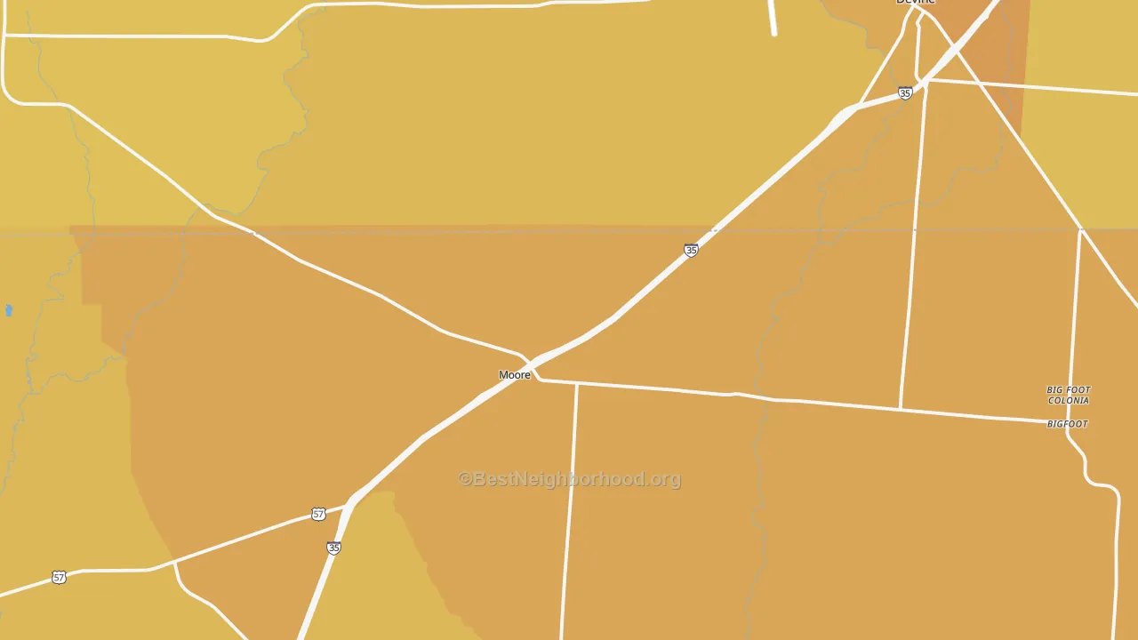 Map of the best neighborhoods in the Moore area, with better matches in green and worse matches in red