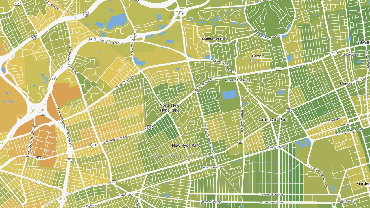 Map of the best neighborhoods in the North New Hyde Park area, with better matches in green and worse matches in red
