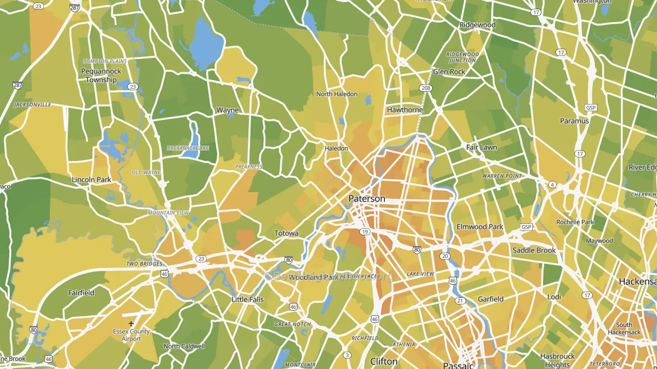 Map of the best neighborhoods in the Passaic County area, with better matches in green and worse matches in red