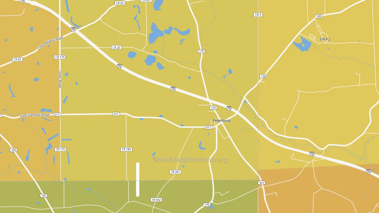Map of the best neighborhoods in the Petersburg area, with better matches in green and worse matches in red