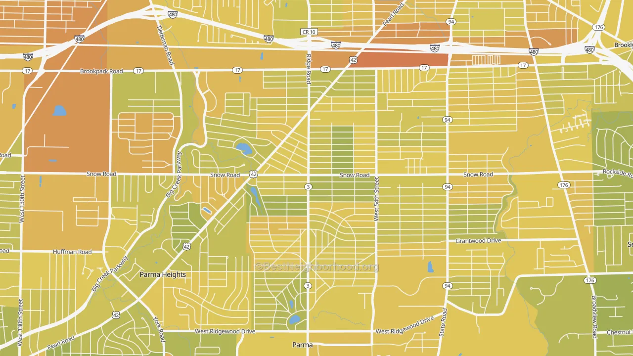 Map of the best neighborhoods in the Polish Village, Parma area, with better matches in green and worse matches in red