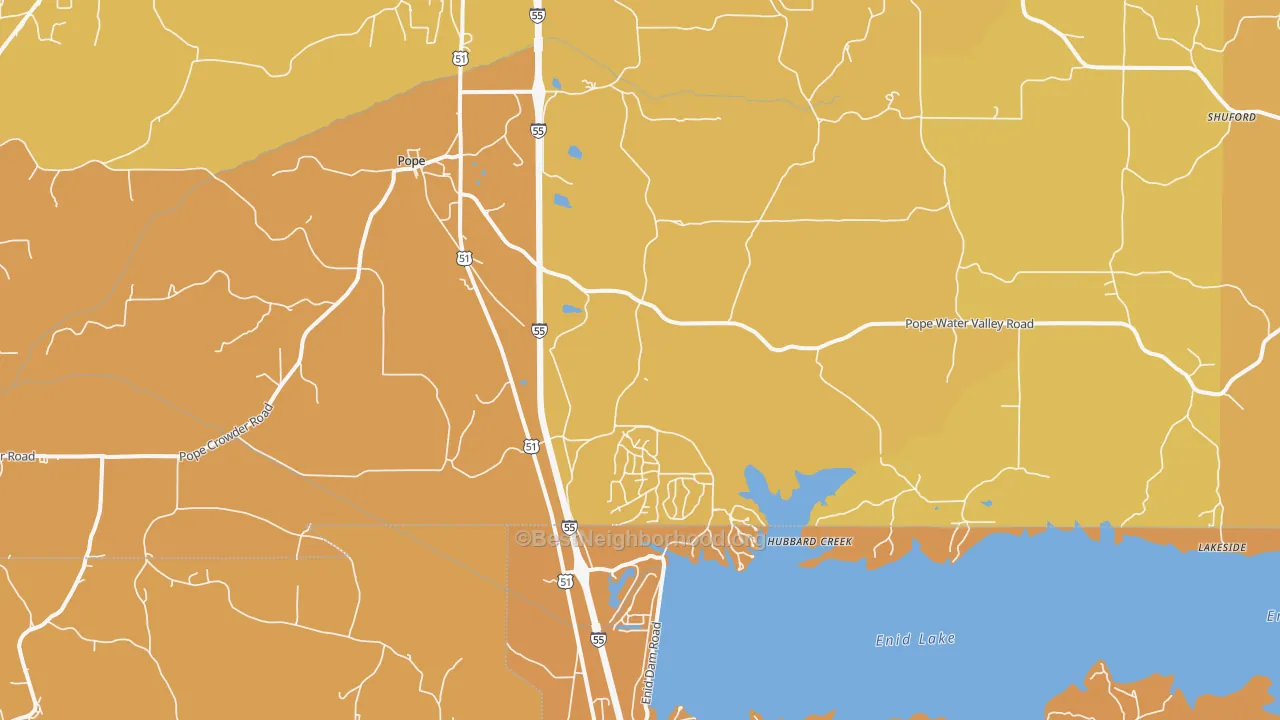 Map of the best neighborhoods in the Pope area, with better matches in green and worse matches in red