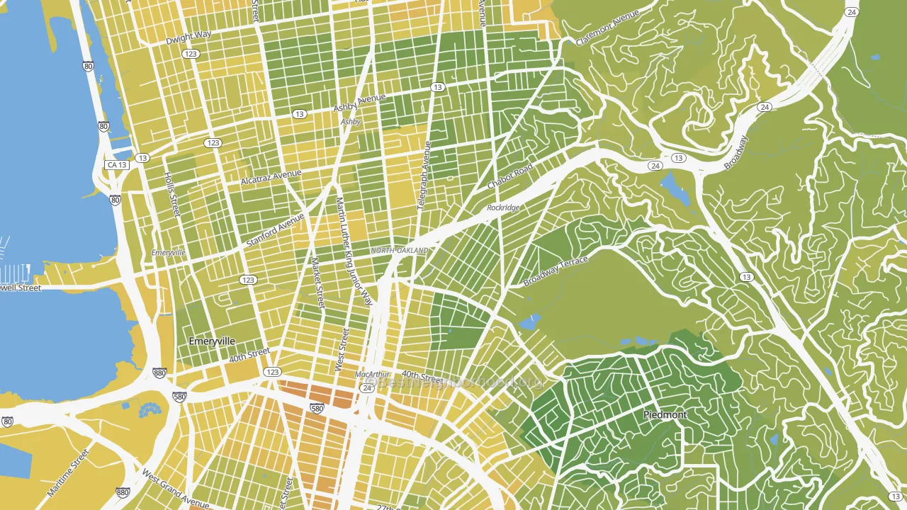 Map of the best neighborhoods in the Shafter, Oakland area, with better matches in green and worse matches in red