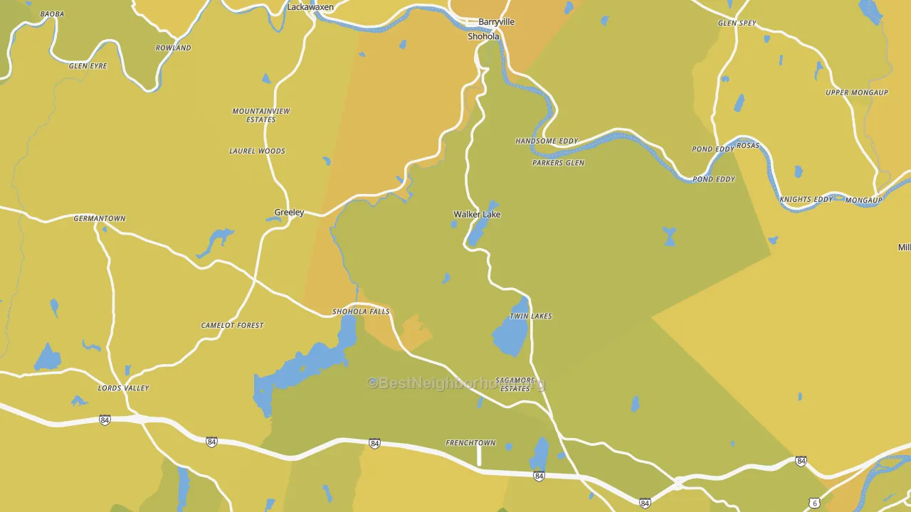 Map of the best neighborhoods in the Shohola area, with better matches in green and worse matches in red