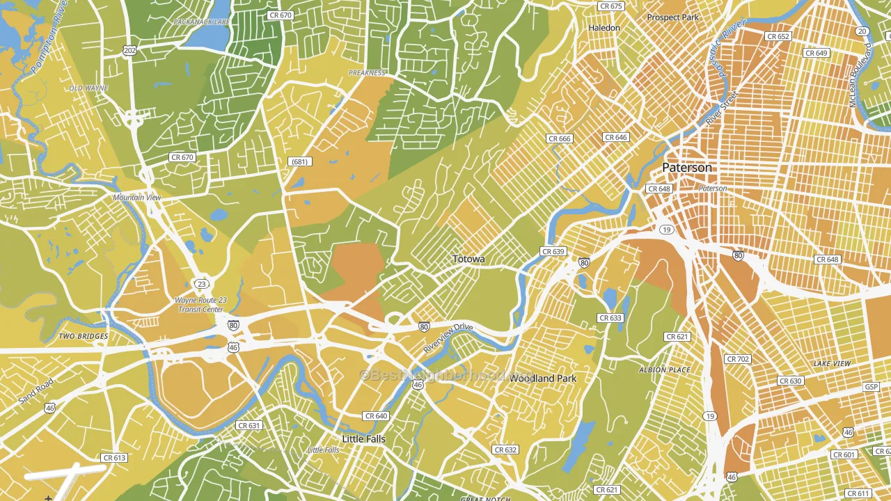 Map of the best neighborhoods in the Totowa area, with better matches in green and worse matches in red