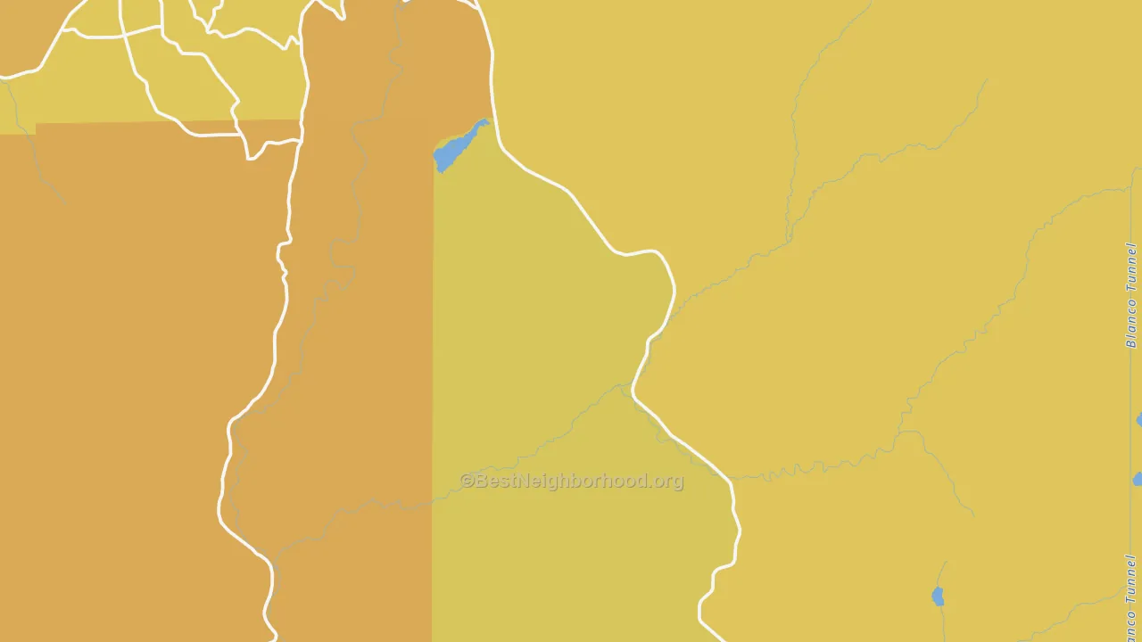 Map of the best neighborhoods in the Trujillo area, with better matches in green and worse matches in red