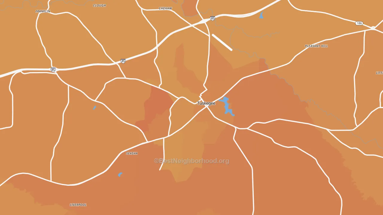 Map of the best neighborhoods in the Tuskegee area, with better matches in green and worse matches in red