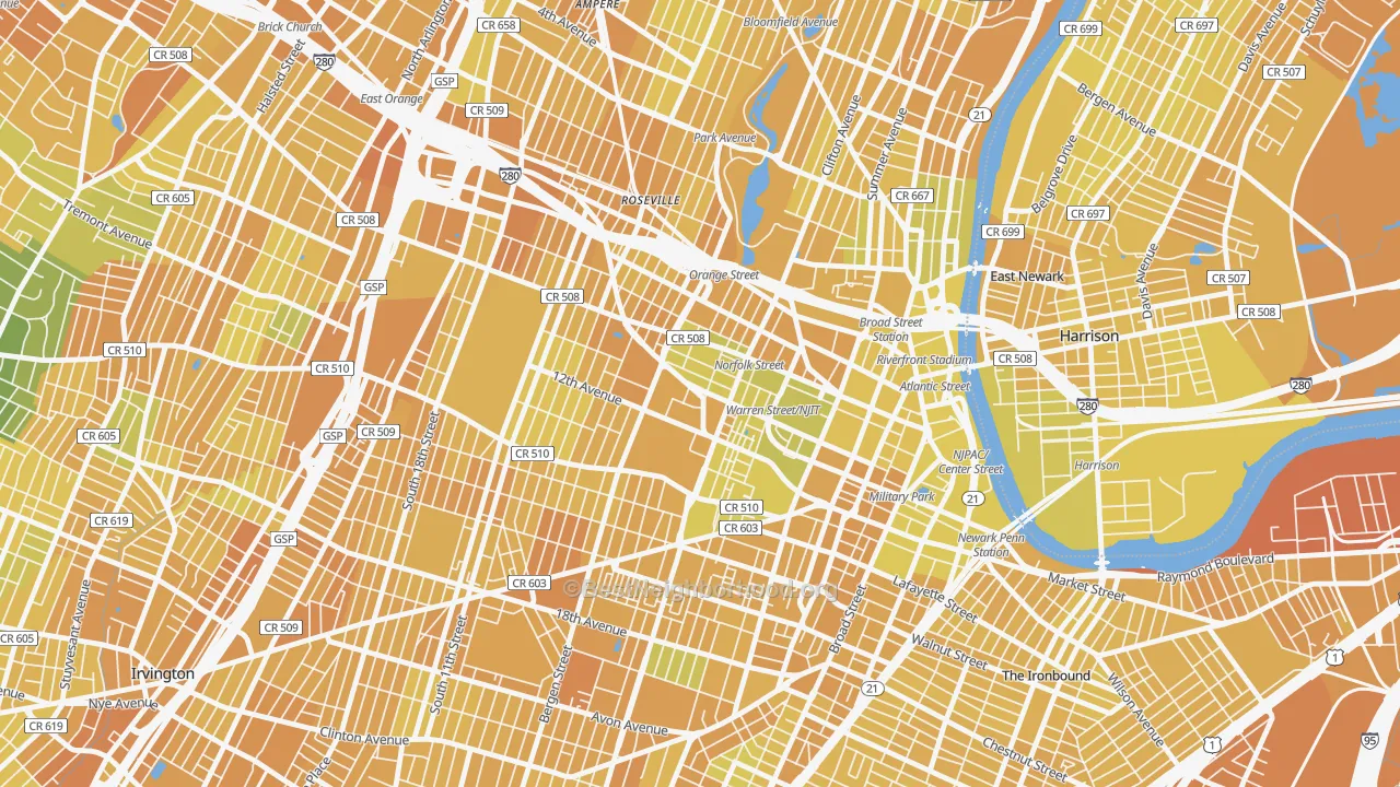 Map of the best neighborhoods in the University Heights, Newark area, with better matches in green and worse matches in red