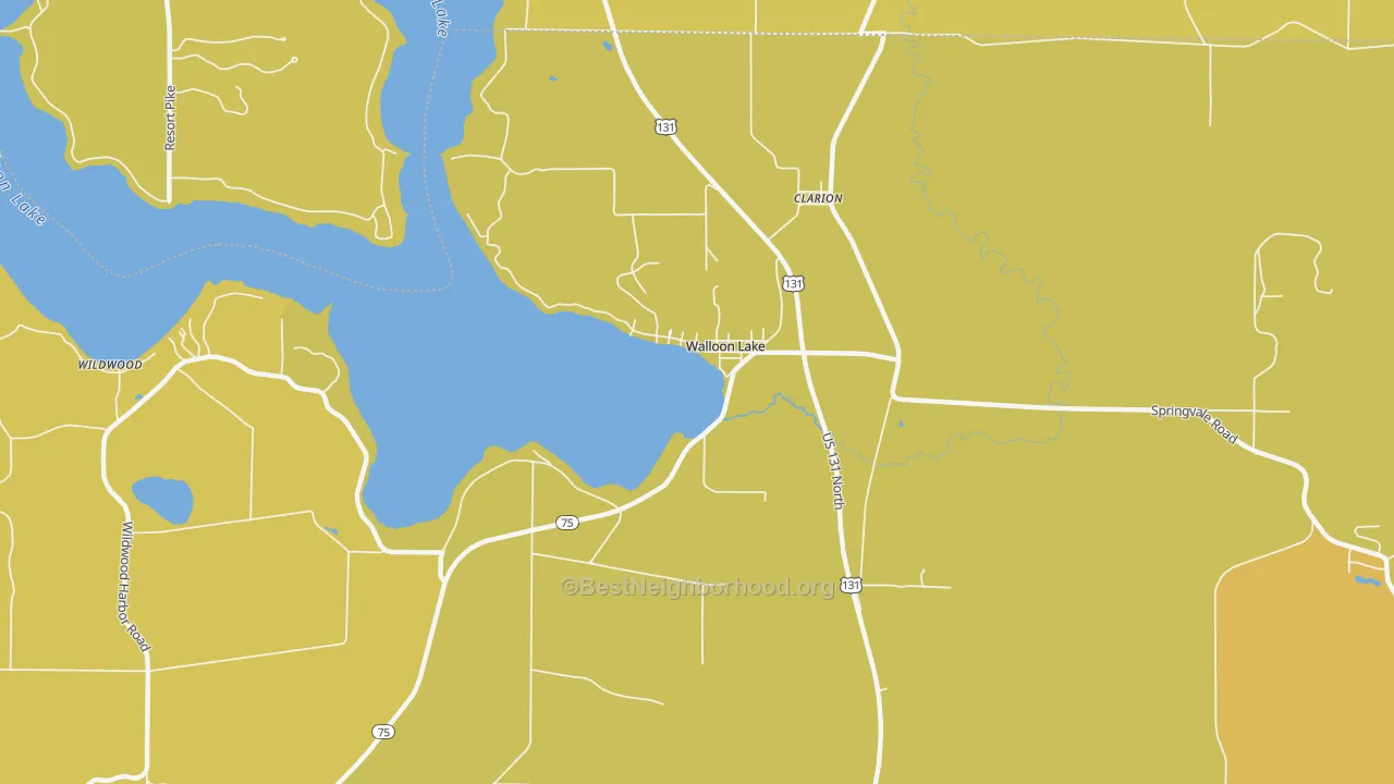 Map of the best neighborhoods in the Walloon Lake area, with better matches in green and worse matches in red