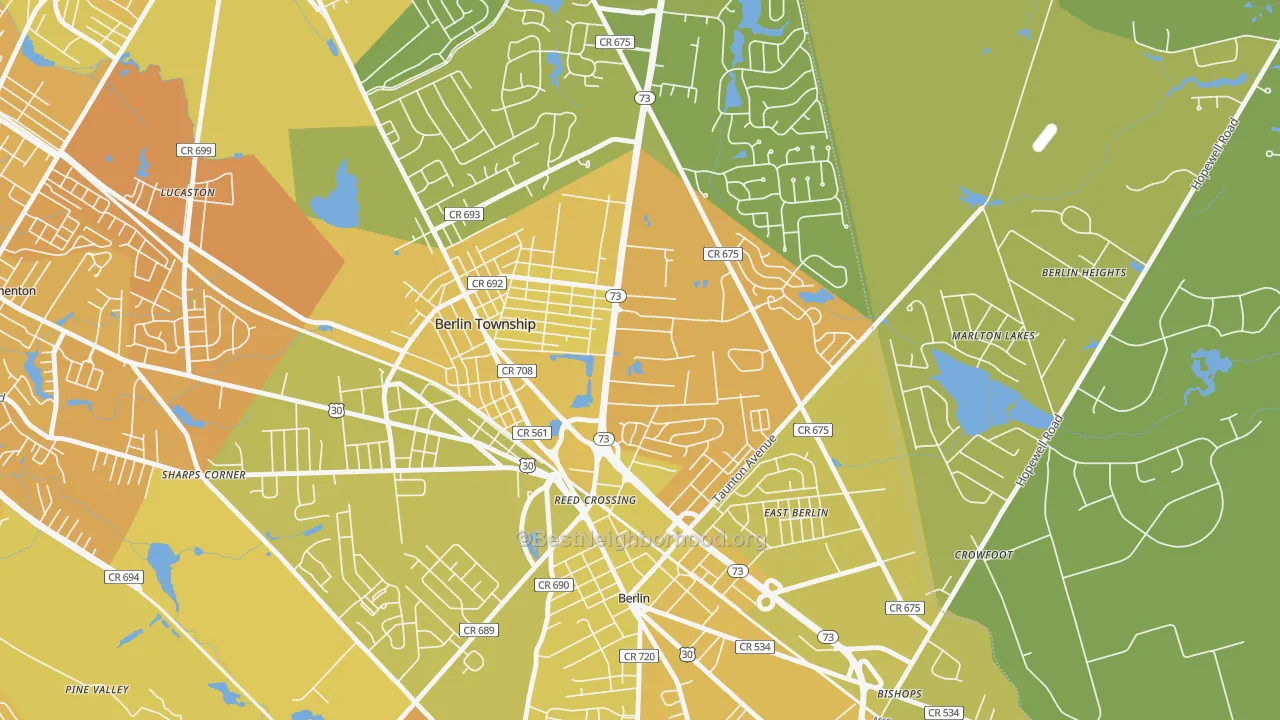 Map of the best neighborhoods in the West Berlin area, with better matches in green and worse matches in red