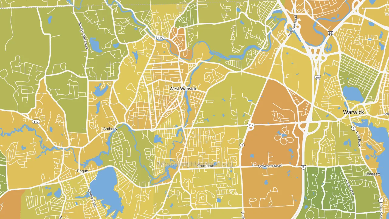 Map of the best neighborhoods in the West Warwick area, with better matches in green and worse matches in red