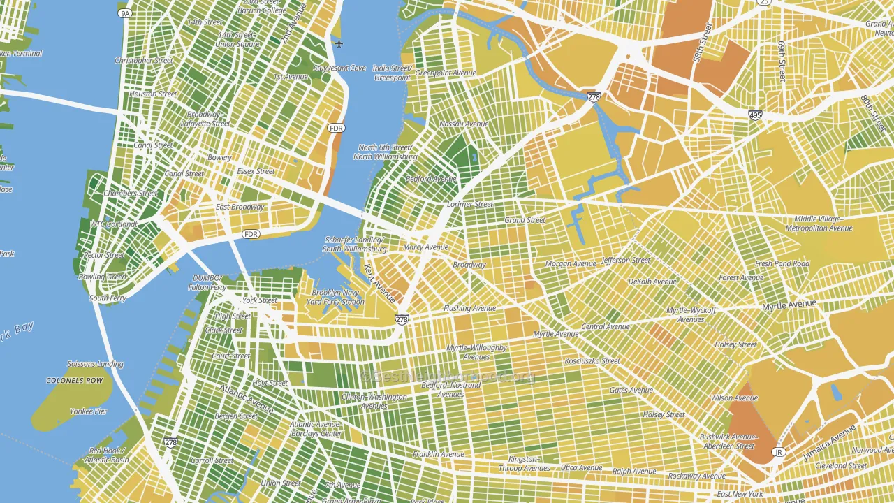 Map of the best neighborhoods in the Williamsburg, Brooklyn area, with better matches in green and worse matches in red