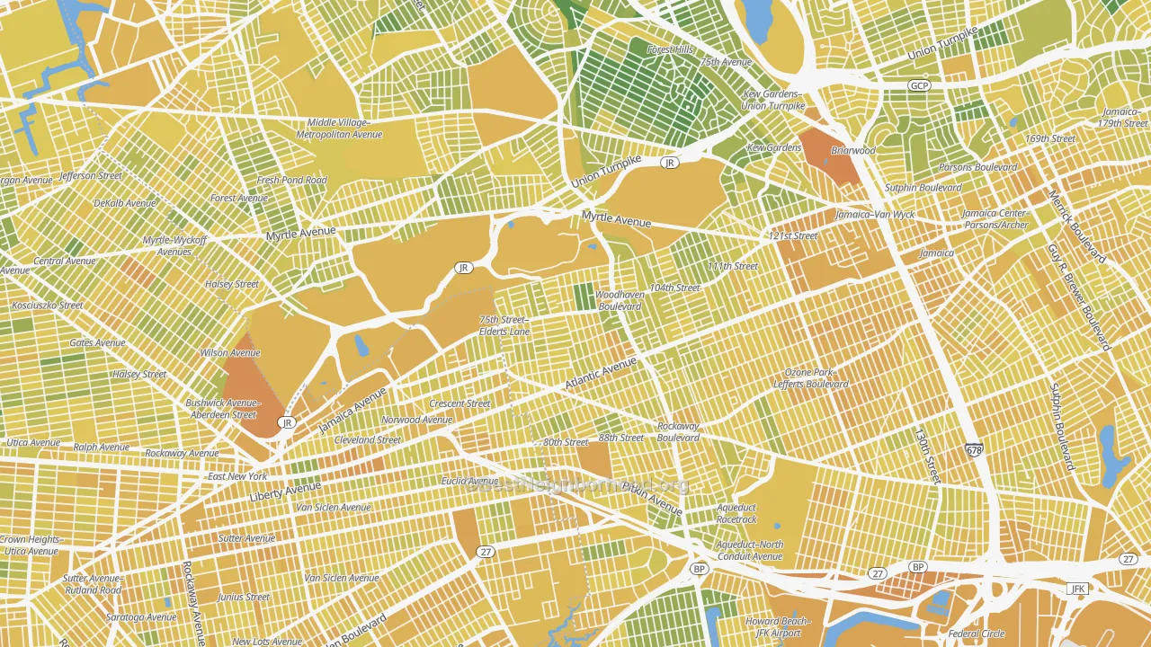 Map of the best neighborhoods in the Woodhaven, Queens area, with better matches in green and worse matches in red