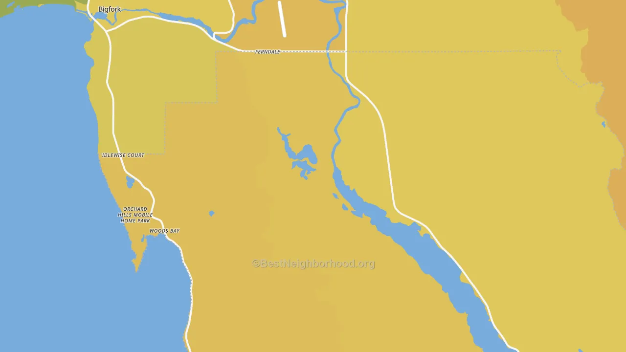 Map of the best neighborhoods in the Woods Bay area, with better matches in green and worse matches in red