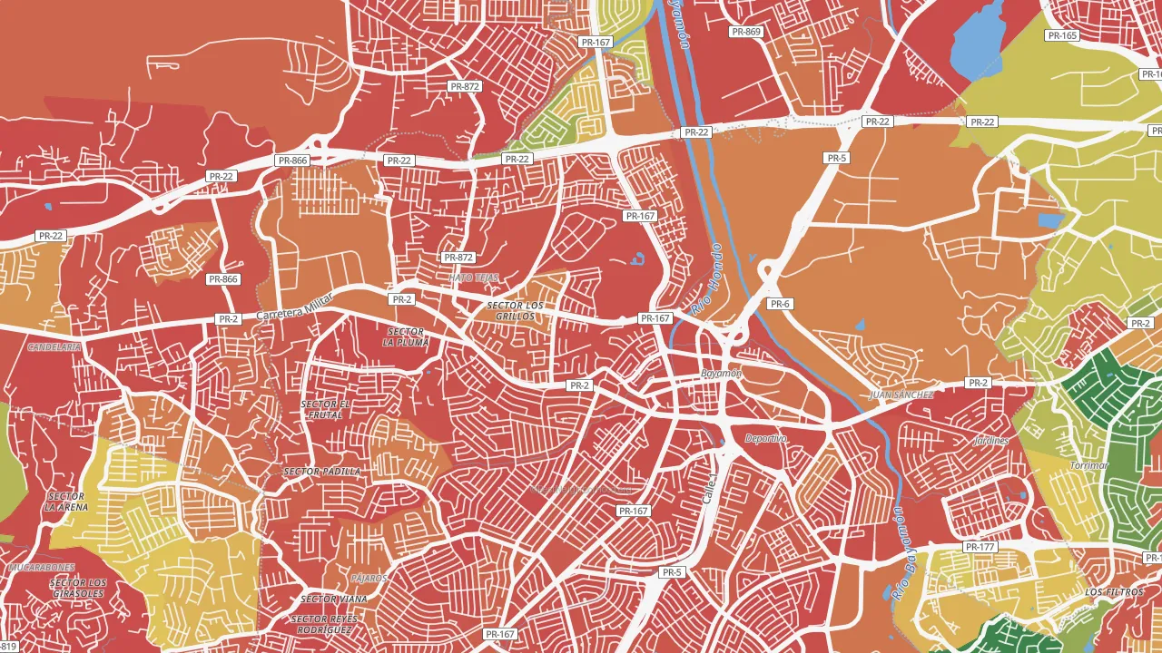 Urbanizacion Sierra Bayamon, Bayamon, PR of rich and poor neighborhoods by household income