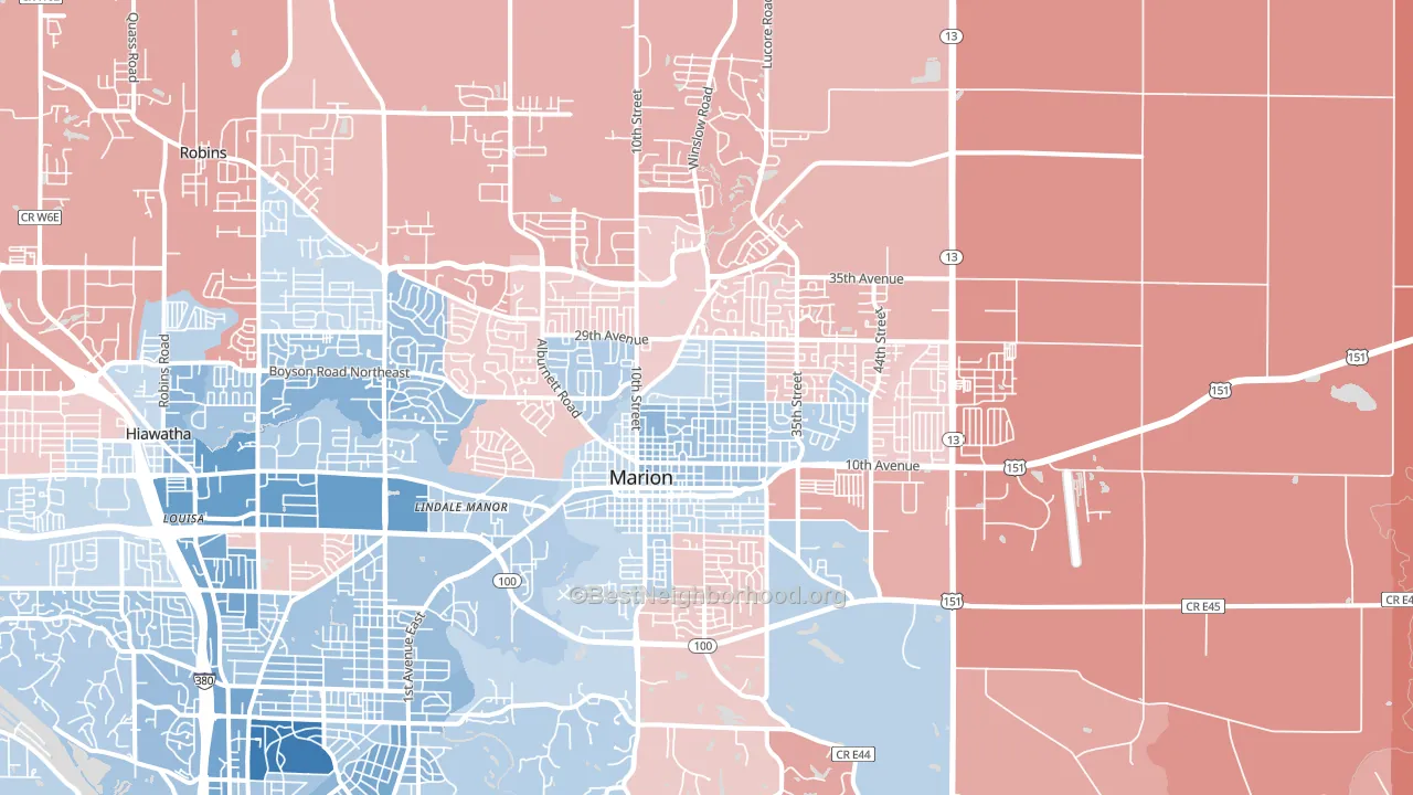52302, IA block-group political-lean map