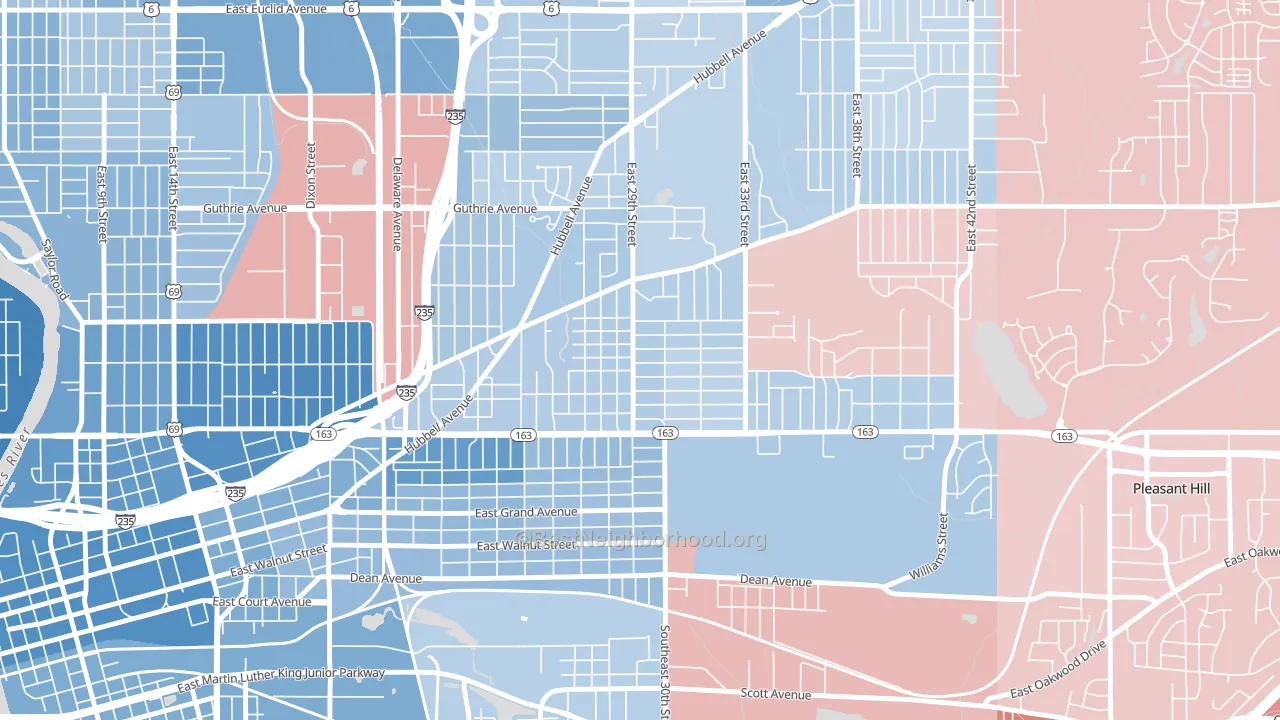 Accent, Des Moines, IA block-group political-lean map