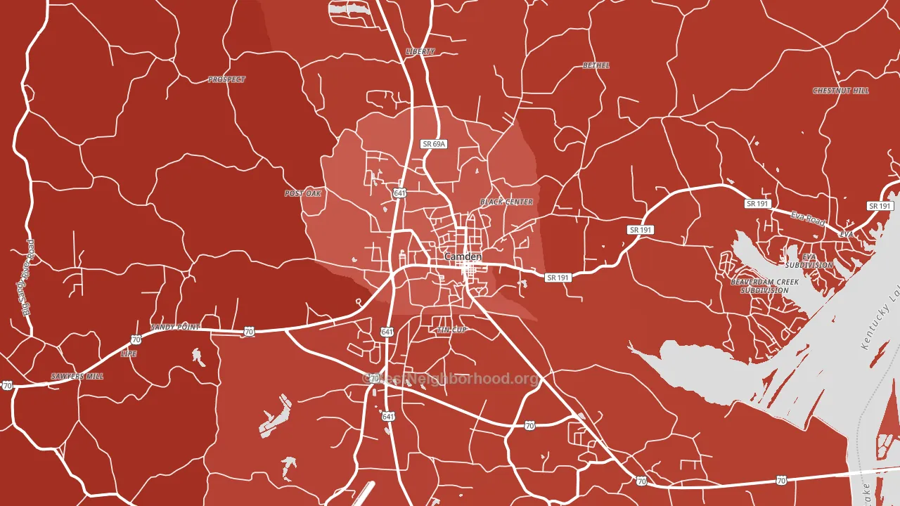 Camden, TN block-group political-lean map