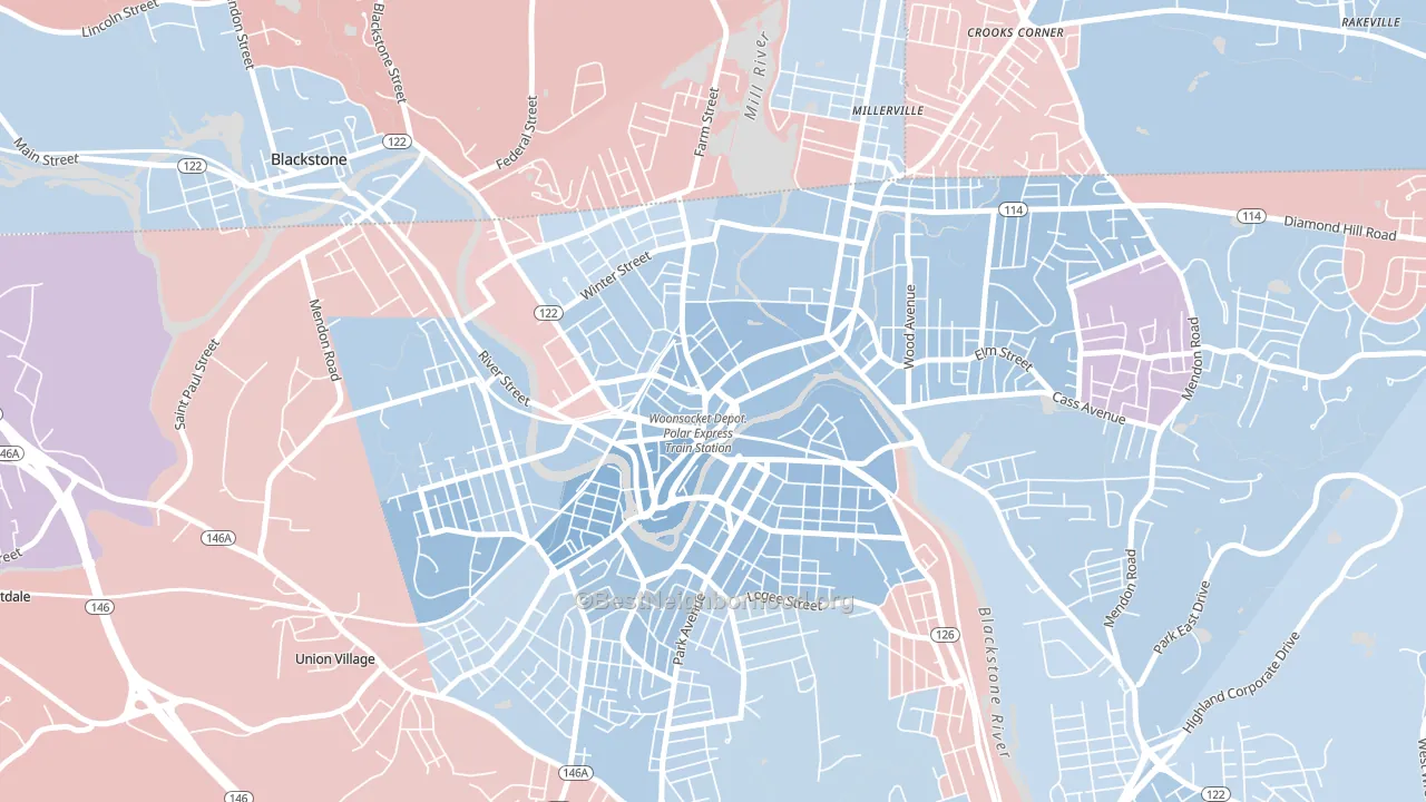 Social, Woonsocket, RI block-group political-lean map