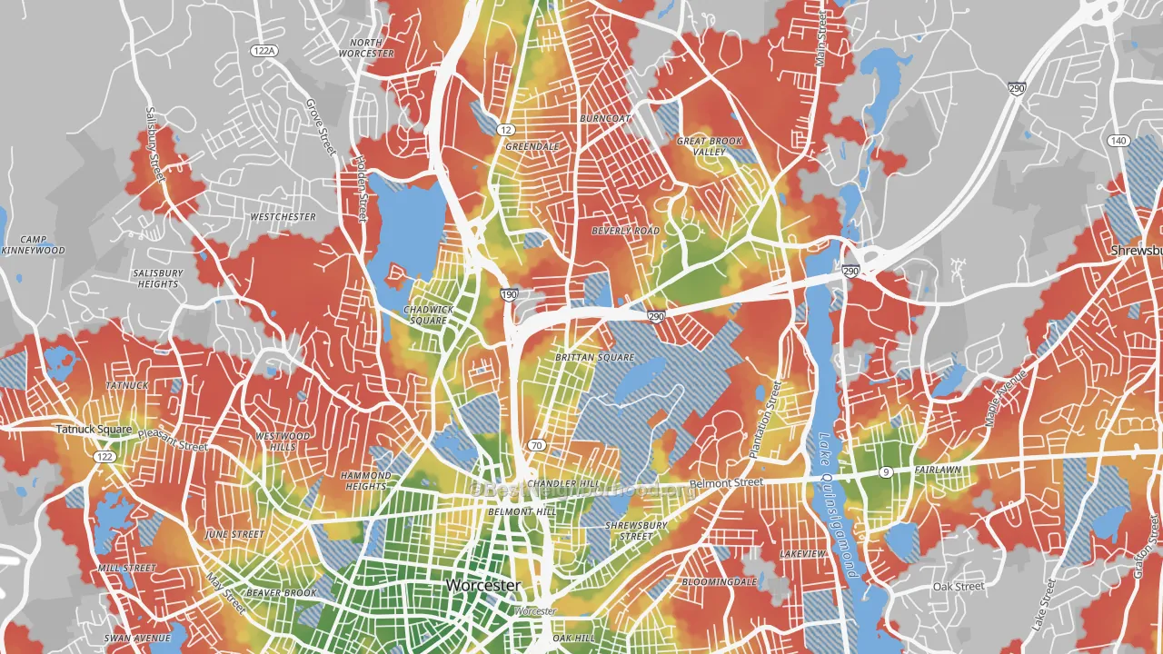 Walk Grade map of 01605, MA, walkable areas in green and car-dependent areas in red
