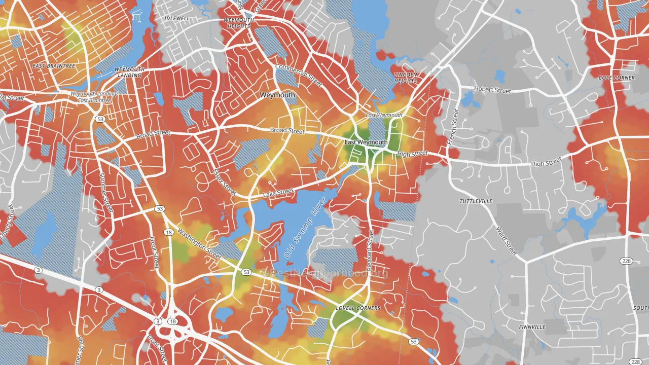 Walk Grade map of 02189, MA, walkable areas in green and car-dependent areas in red