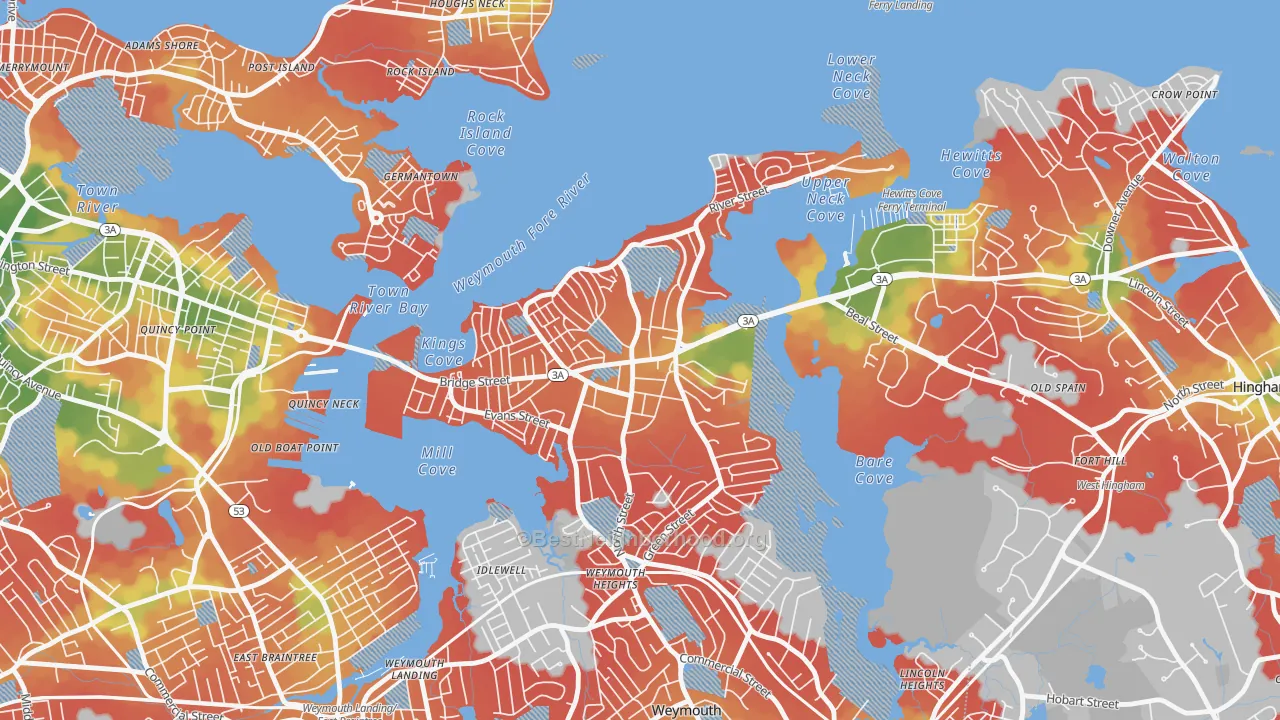 Walk Grade map of 02191, MA, walkable areas in green and car-dependent areas in red