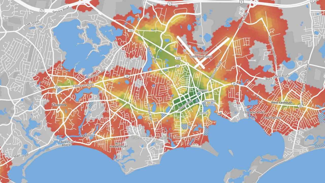 Walk Grade map of 02601, MA, walkable areas in green and car-dependent areas in red